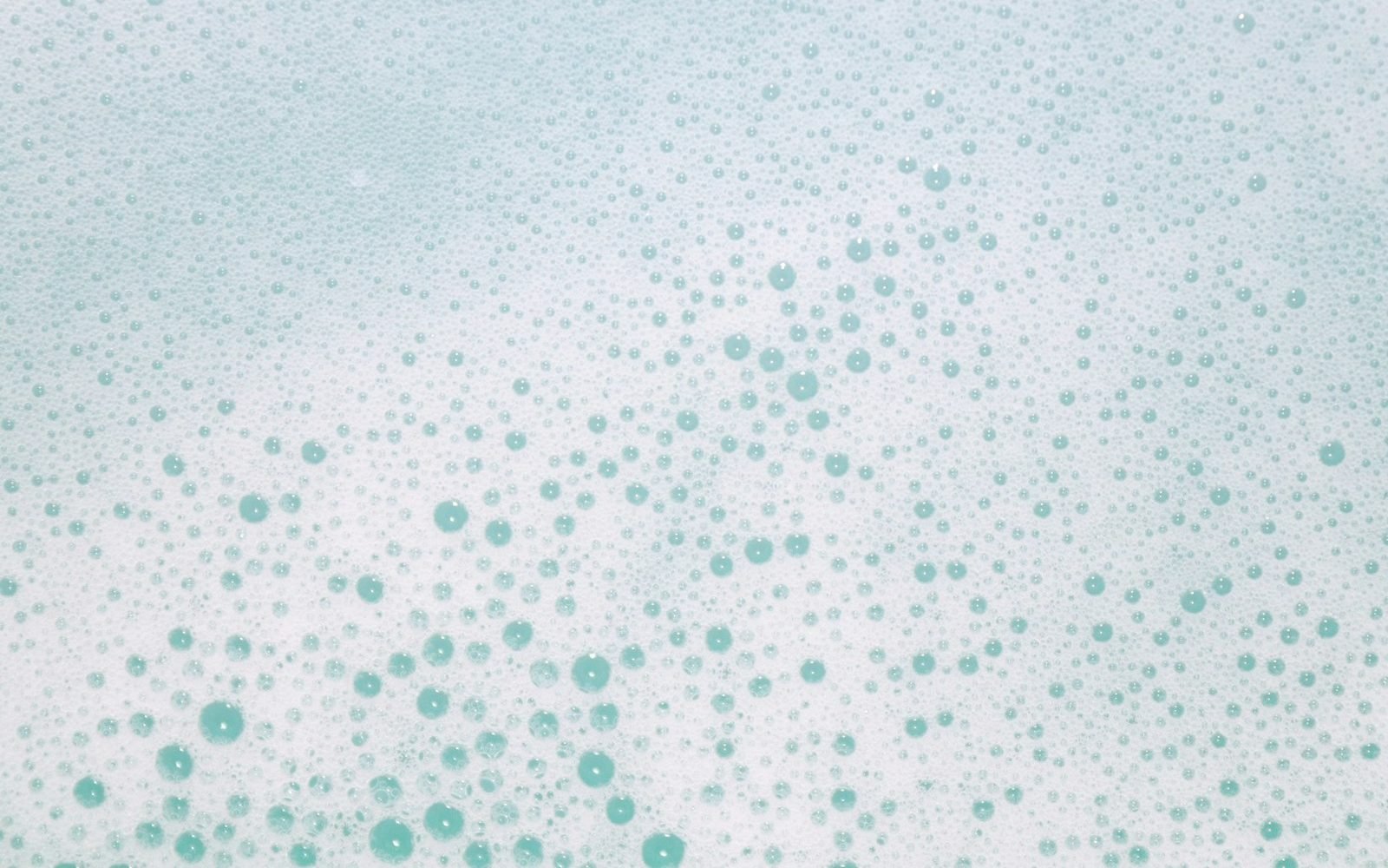 Powder Cleanser vs Foam Cleanser: What’s the Difference?